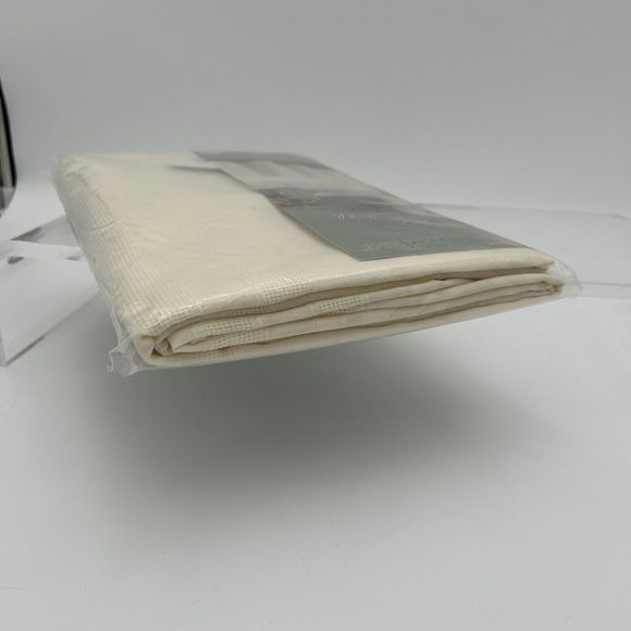 NOS - 70" Round Bone HomeTrends Satin Stripe Visa Tablecloth 5913RD7 - Picture 7 of 9